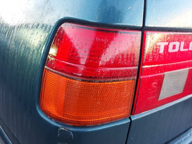 Recambio de piloto trasero izquierdo para seat toledo (1l)    |   0.91 - 0.99 | 1991 - 1999 referencia OEM IAM   