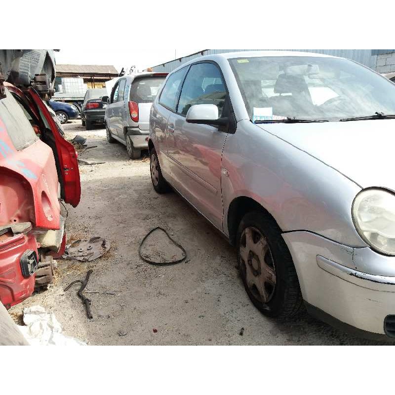 volkswagen polo (9n1) 1.2 12v   |   0.01 - ... | 2001 | 64 cv / 47 kw del año 2001