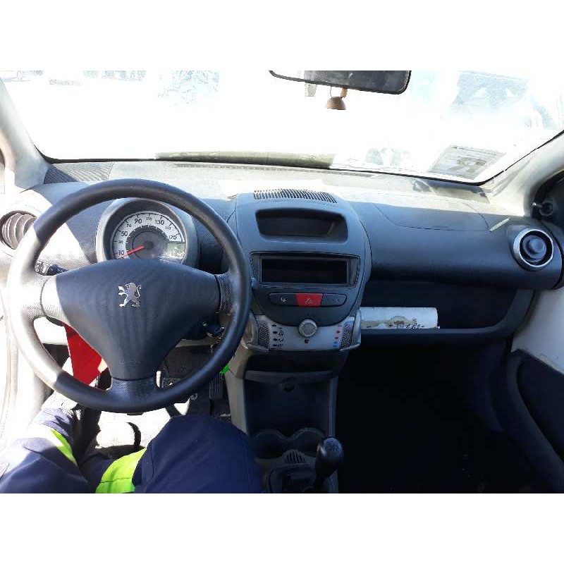 Recambio de kit airbag para peugeot 107 urban   |   05.05 - 12.10 | 2005 - 2010 | 54 cv / 40 kw referencia OEM IAM   