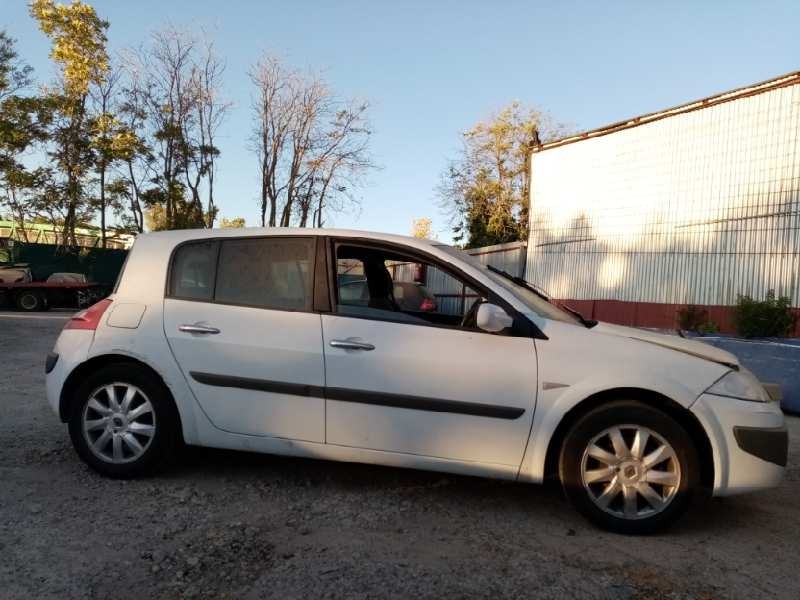 renault megane ii berlina 5p 1.9 dci diesel   |   0.02 - 0.09 | 2002 - 2009 | 131 cv / 96 kw del año 2002 renault megane ii berlina 5p 1.9 dci diesel   |   0.02 - 0.09 | 2002 - 2009 | 131 cv / 96 kw del año 2002
