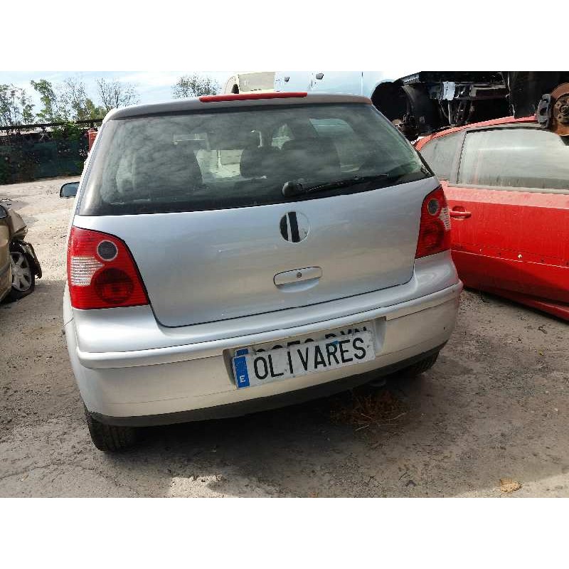 volkswagen polo (9n1) 1.2 12v   |   0.01 - ... | 2001 | 64 cv / 47 kw del año 2001