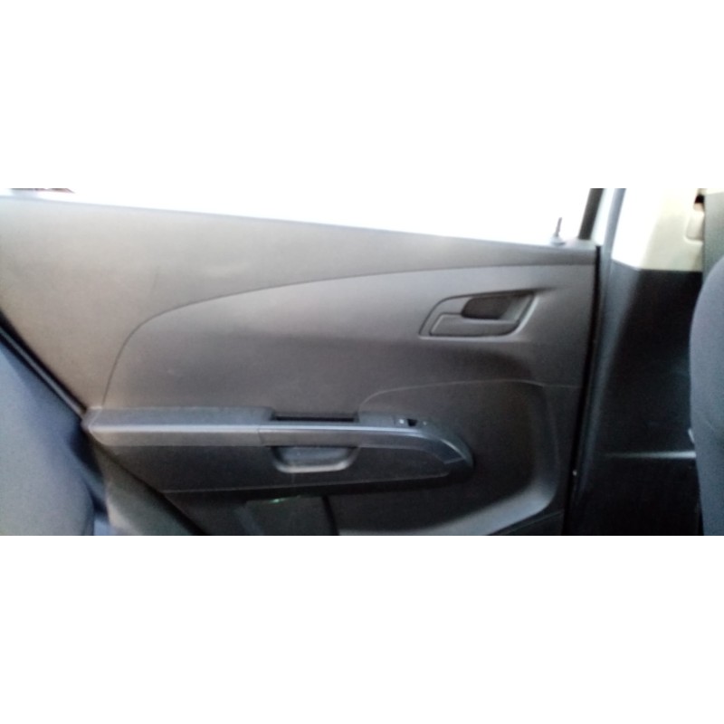 Recambio de guarnecido puerta trasera izquierda para chevrolet aveo berlina hatchback 1.2 cat   |   0.11 - ... | 2011 | 86 cv / 