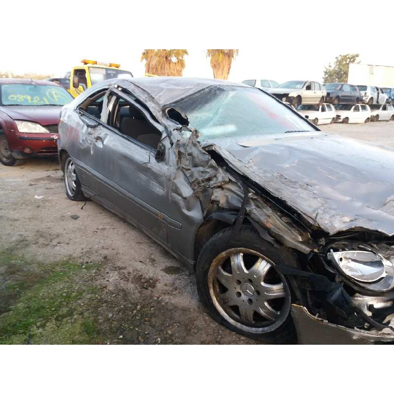 mercedes clase c (w203) sportcoupe c 220 cdi (la) (203.708)   |   04.03 - 12.08 | 2003 - 2008 | 150 cv / 110 kw del año 2003