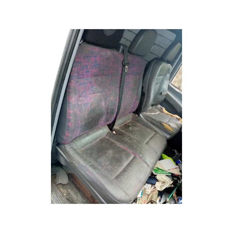 Recambio de asiento delantero derecho para mercedes vito (w638) caja cerrada 2.3 diesel   |   0.96 - 0.03 | 1996 - 2003 | 79 cv 