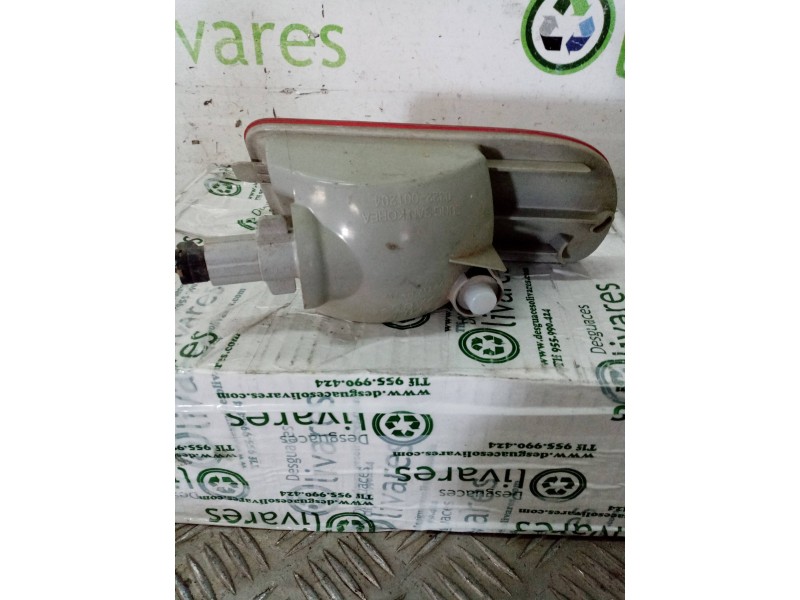 Recambio de faro antiniebla trasero derecho para  referencia OEM IAM 0322001204  