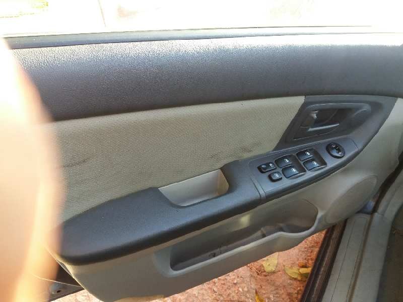 kia cerato 1.6 cat   |   0.04 - ... | 2004 | 105 cv / 77 kw del año 2004