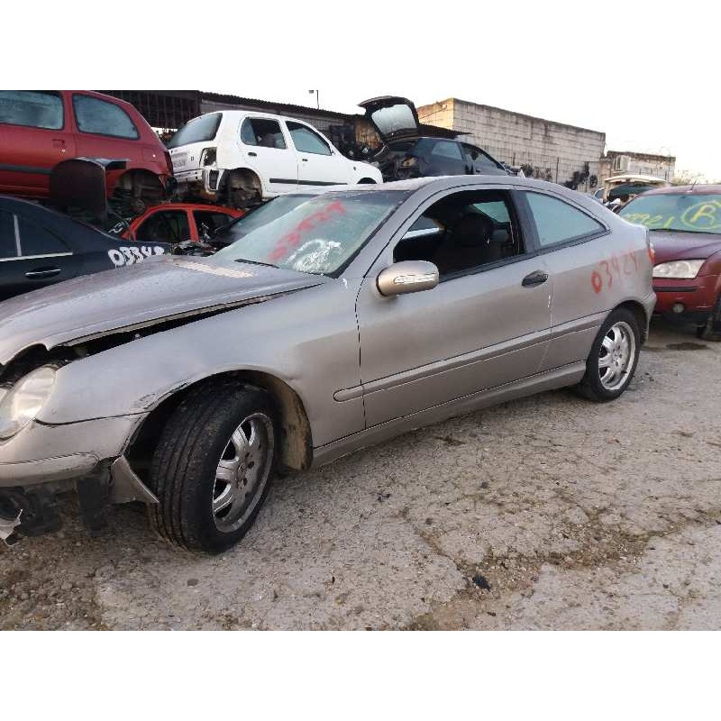 mercedes clase c (w203) sportcoupe c 220 cdi (la) (203.708)   |   04.03 - 12.08 | 2003 - 2008 | 150 cv / 110 kw del año 2003