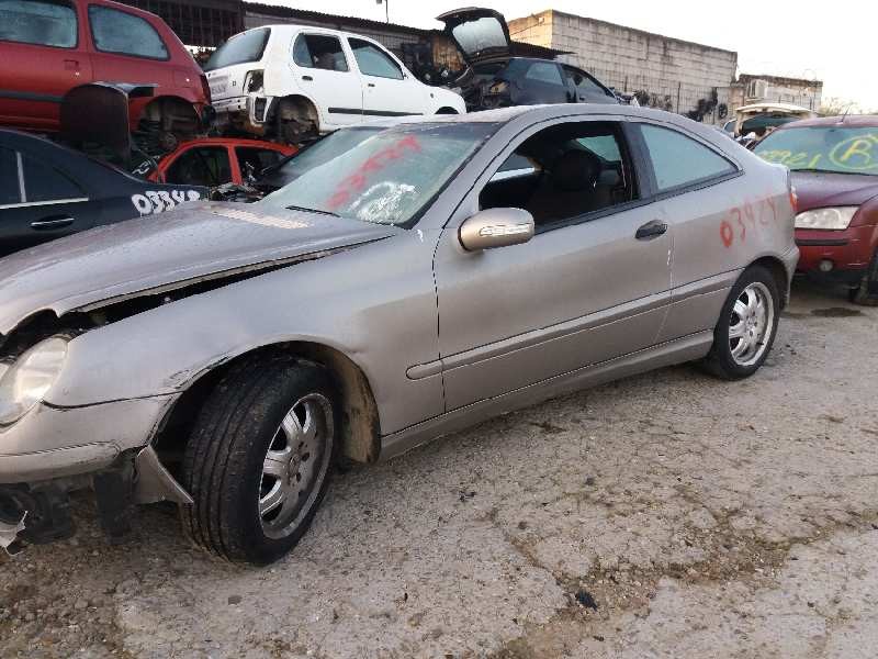 mercedes clase c (w203) sportcoupe c 220 cdi (la) (203.708)   |   04.03 - 12.08 | 2003 - 2008 | 150 cv / 110 kw del año 2003