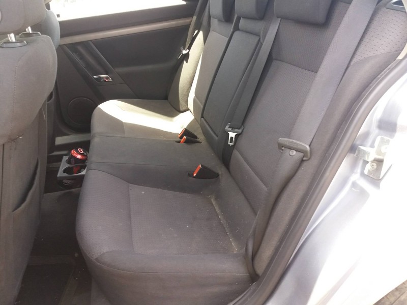 opel vectra c berlina 1.9 cdti cat (z 19 dtl)   |   0.05 - 0.08 | 2005 - 2008 | 101 cv / 74 kw del año 2005