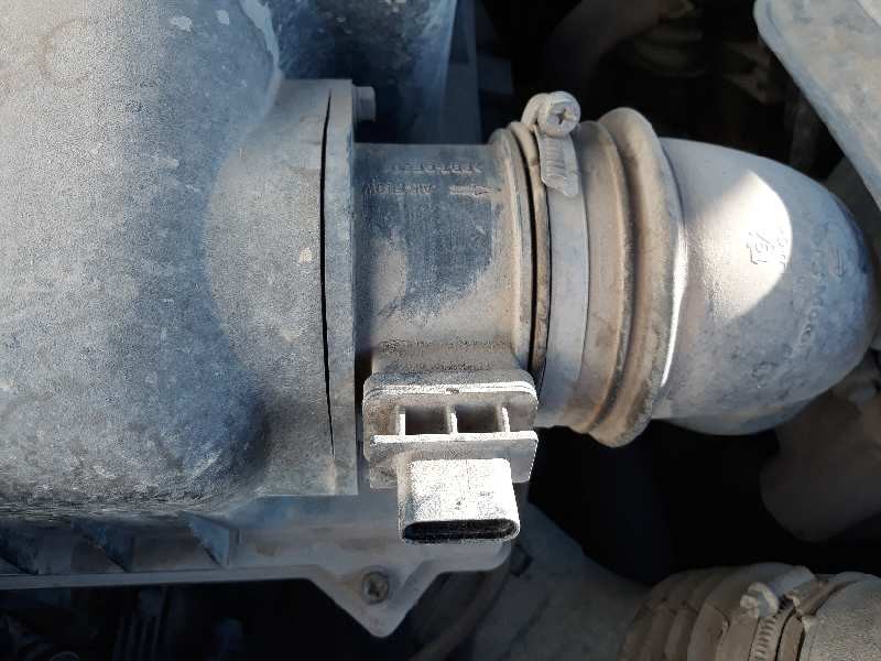 Recambio de apoyabrazos central para ssangyong kyron 200 xdi limited   |   10.05 - 12.11 | 2005 - 2011 | 141 cv / 104 kw referen