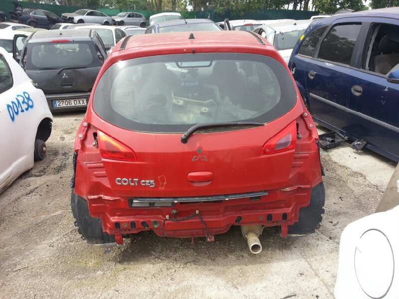 mitsubishi colt berlina 3 (cz)    |   0.05 - 0.09 | 2005 - 2009 del año 2005