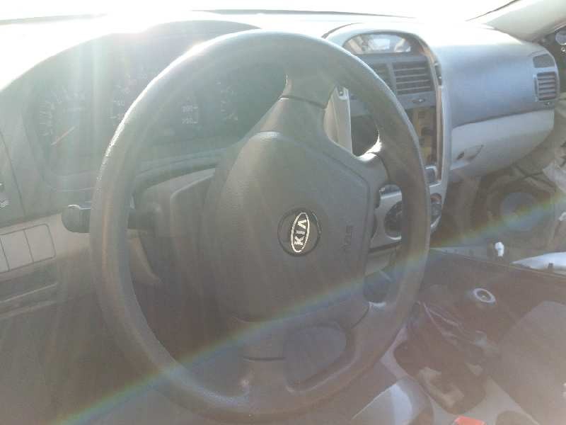 kia cerato 1.6 cat   |   0.04 - ... | 2004 | 105 cv / 77 kw del año 2004