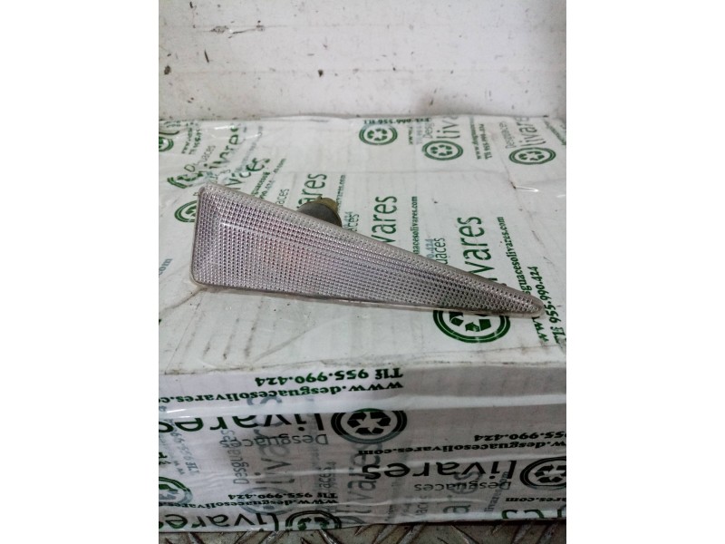 Recambio de piloto delantero derecho para  referencia OEM IAM 82000271516  