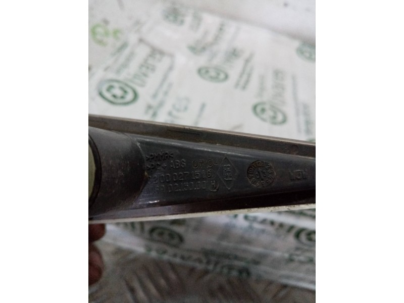 Recambio de piloto delantero derecho para  referencia OEM IAM 82000271516  