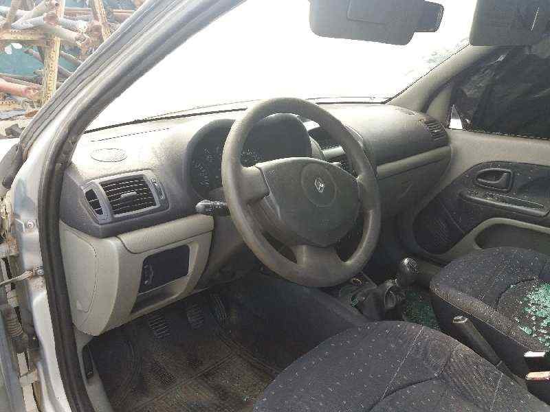 renault clio ii fase ii (b/cb0) 1.2   |   0.01 - ... | 2001 | 75 cv / 55 kw del año 2001