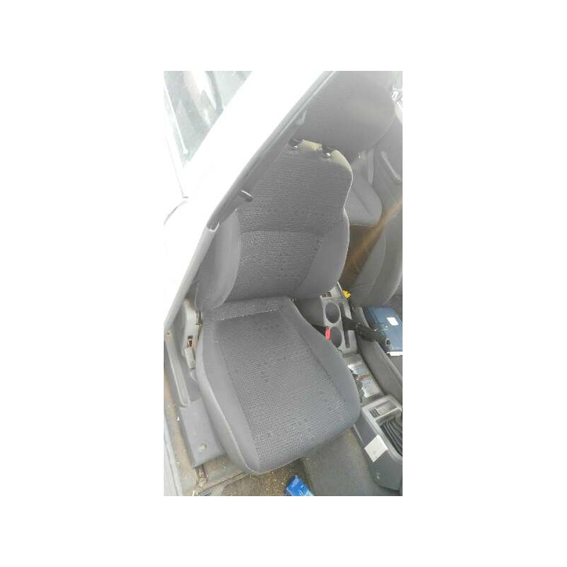 Recambio de asiento delantero derecho para land rover santana 350    |   ... | 0 | 87 cv / 64 kw referencia OEM IAM   