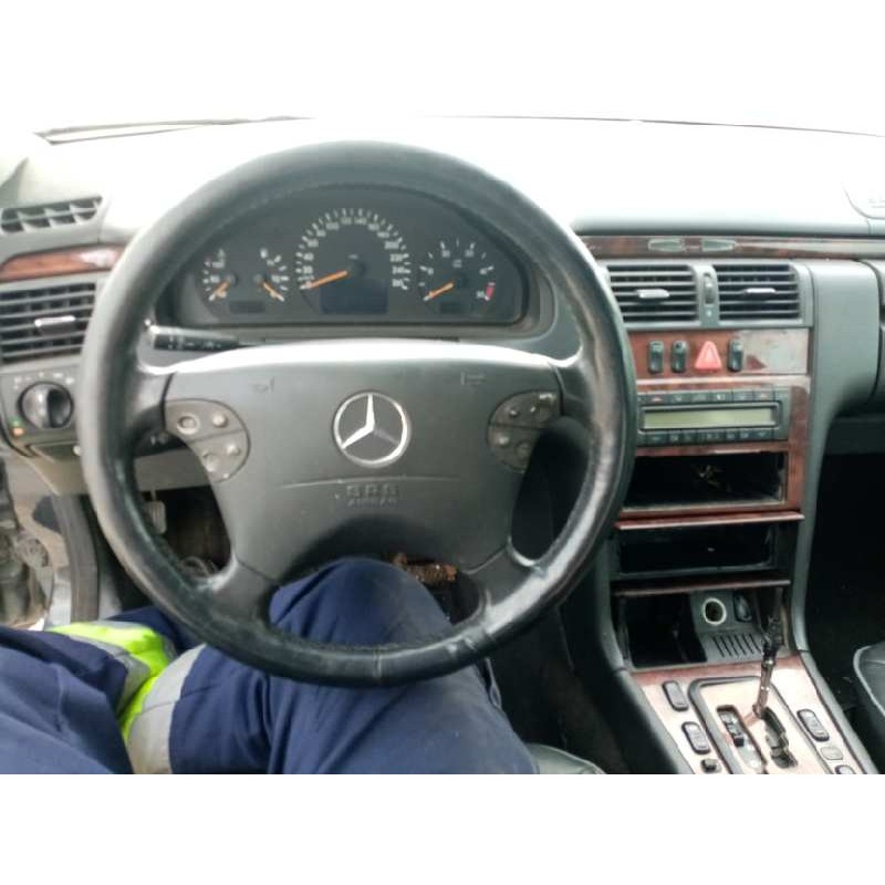 Recambio de volante para mercedes clase e (w210) berlina diesel 3.2 cdi cat   |   0.95 - 0.02 | 1995 - 2002 | 197 cv / 145 kw re