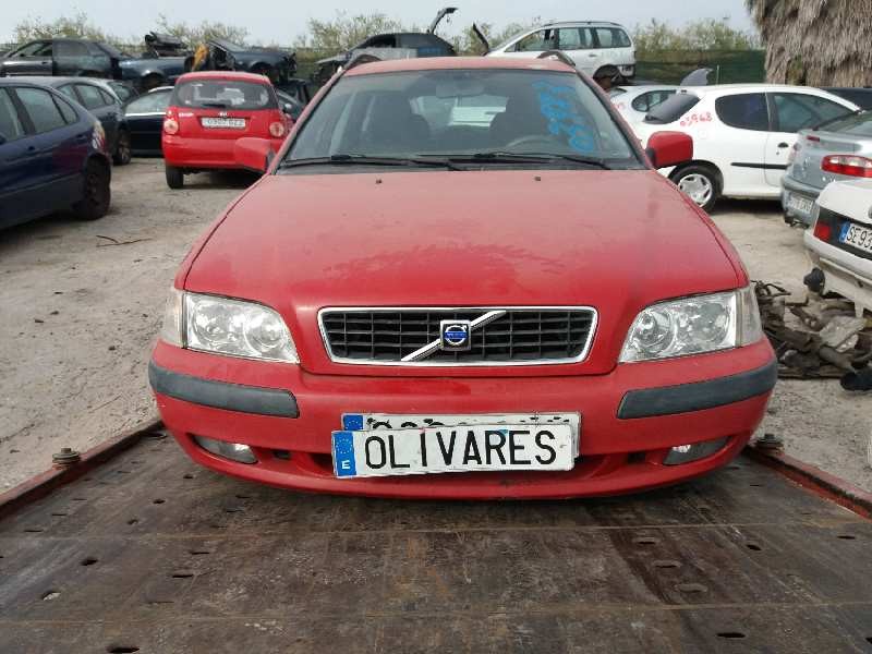 volvo v40 familiar 1.9 d+ (85kw)   |   04.00 - 12.05 | 2000 - 2005 | 116 cv / 85 kw del año 2000