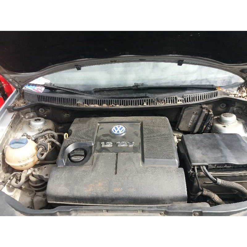 volkswagen polo (9n1) 1.2 12v   |   0.01 - ... | 2001 | 64 cv / 47 kw del año 2001