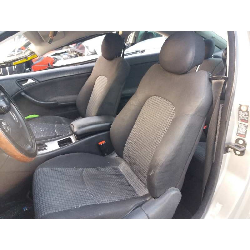 mercedes clase c (w203) sportcoupe c 220 cdi (la) (203.708)   |   04.03 - 12.08 | 2003 - 2008 | 150 cv / 110 kw del año 2003