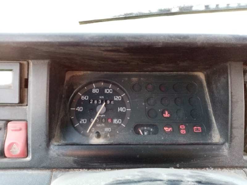 Recambio de cuadro instrumentos para renault rapid/express (f40) 1.9 diesel   |   0.85 - ... | 1985 | 54 cv / 40 kw referencia O