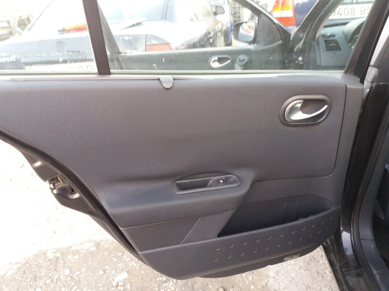 renault megane ii classic berlina 1.9 dci diesel   |   0.03 - ... | 2003 | 120 cv / 88 kw del año 2003