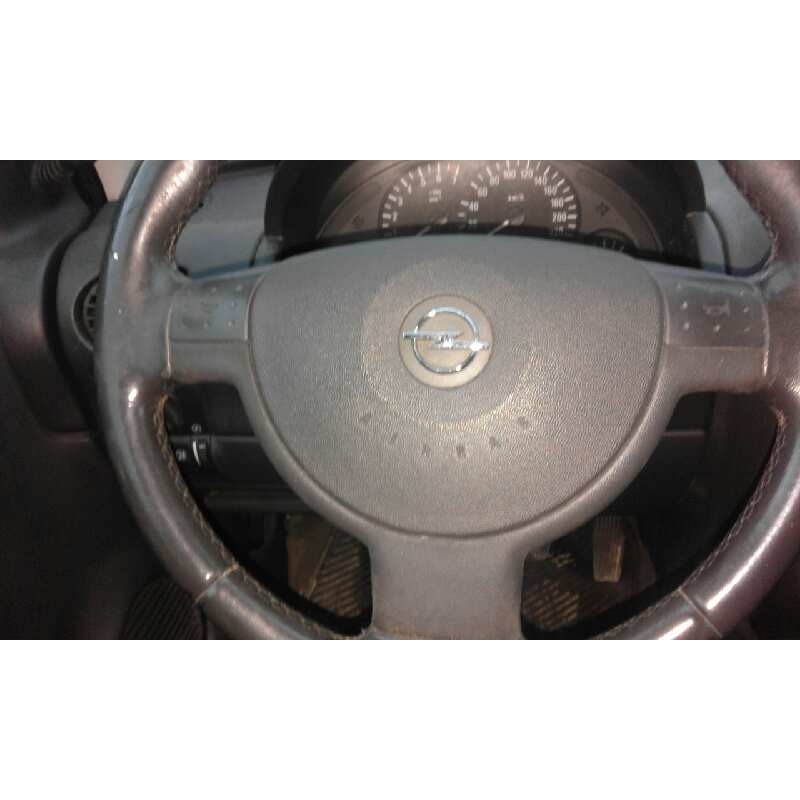Recambio de airbag delantero izquierdo para opel corsa c blue line   |   06.04 - 12.05 | 2004 - 2005 | 80 cv / 59 kw referencia 