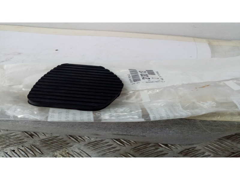 Recambio de gomo de pedal para  referencia OEM IAM 213013  