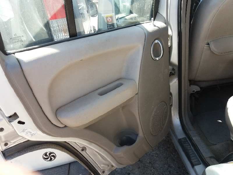 chrysler jeep cherokee (kj)    |   0.02 - 0.08 | 2002 - 2008 del año 2002