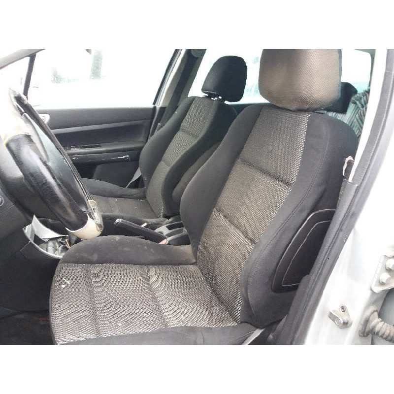 peugeot 307 break/sw (s2) sw pack +   |   06.05 - 12.08 | 2005 - 2008 | 90 cv / 66 kw del año 2005