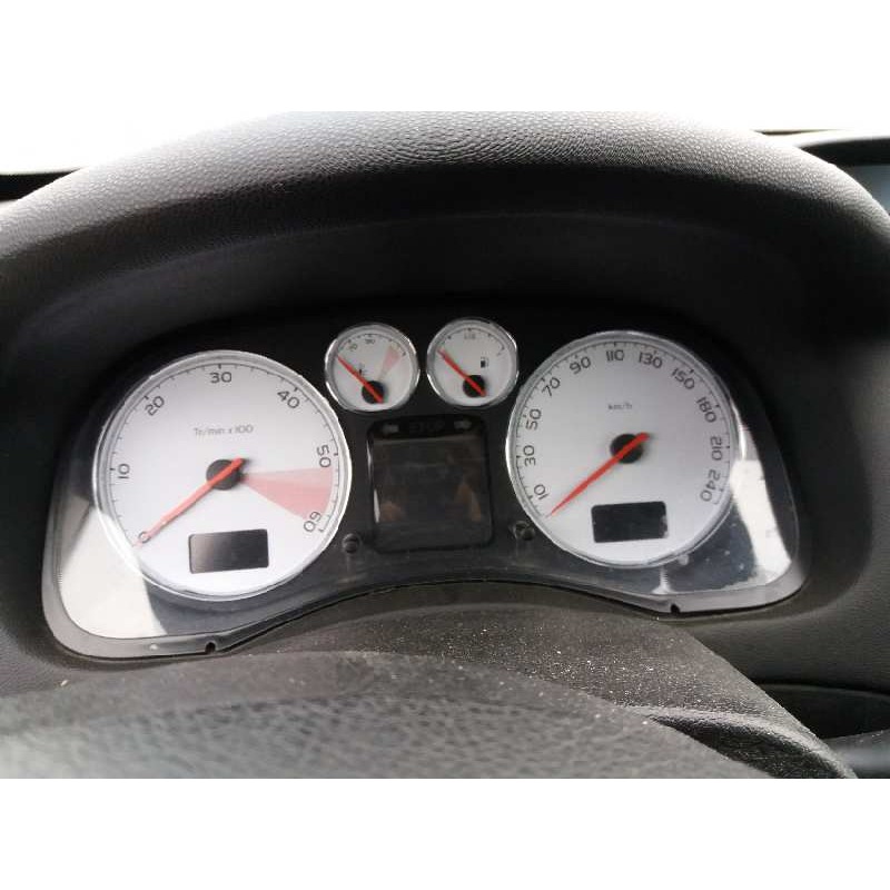 peugeot 307 break/sw (s2) sw pack +   |   06.05 - 12.08 | 2005 - 2008 | 90 cv / 66 kw del año 2005