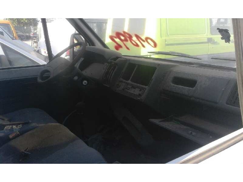 renault trafic (desde 5.89) t 1100   |   11.97 - 12.00 | 1997 - 2000 | 60 cv / 44 kw del año 1997