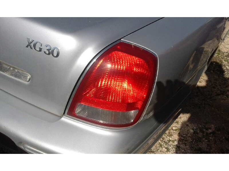 Recambio de piloto trasero derecho para hyundai xg 3.0 xg   |   12.99 - ... | 1999 | 188 cv / 138 kw referencia OEM IAM 92402390