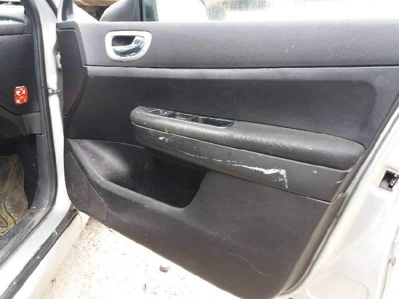 peugeot 307 break/sw (s2) sw pack +   |   06.05 - 12.08 | 2005 - 2008 | 90 cv / 66 kw del año 2005