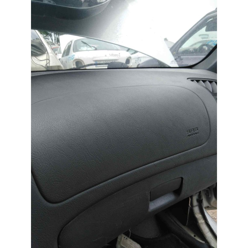 Recambio de airbag delantero derecho para hyundai accent (lc) 1.3 cat   |   0.00 - ... | 2000 | 84 cv / 62 kw referencia OEM IAM