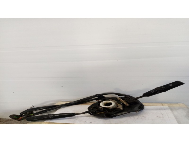 Recambio de mando luces para hyundai h 100    |   ... | 0 - 1999 referencia OEM IAM   