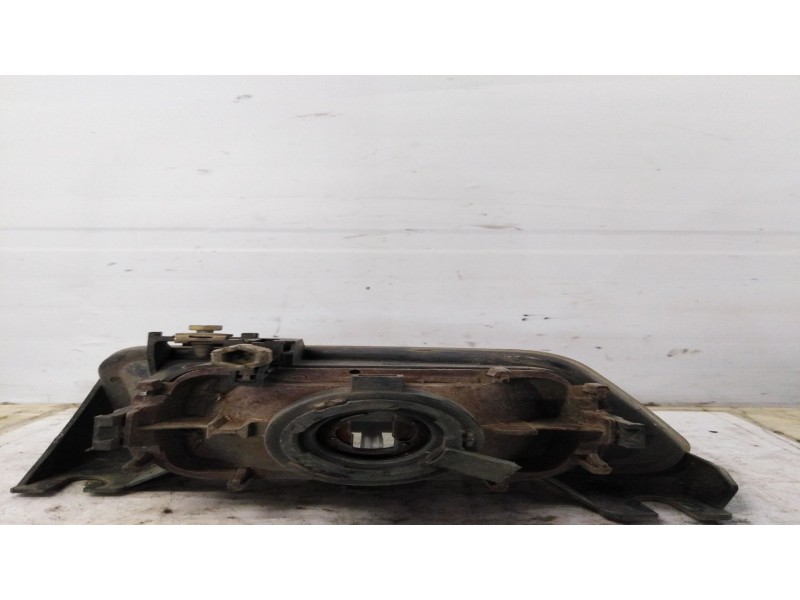 Recambio de faro antiniebla izquierdo para citroen saxo    |   0.96 - 0.99 | 1996 - 1999 referencia OEM IAM 9618343580  