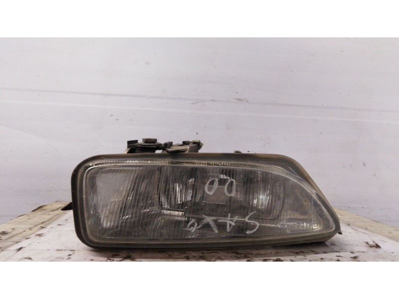 Recambio de faro antiniebla derecho para citroen saxo    |   0.99 - 0.03 | 1999 - 2003 referencia OEM IAM 9618343480 67720221 
