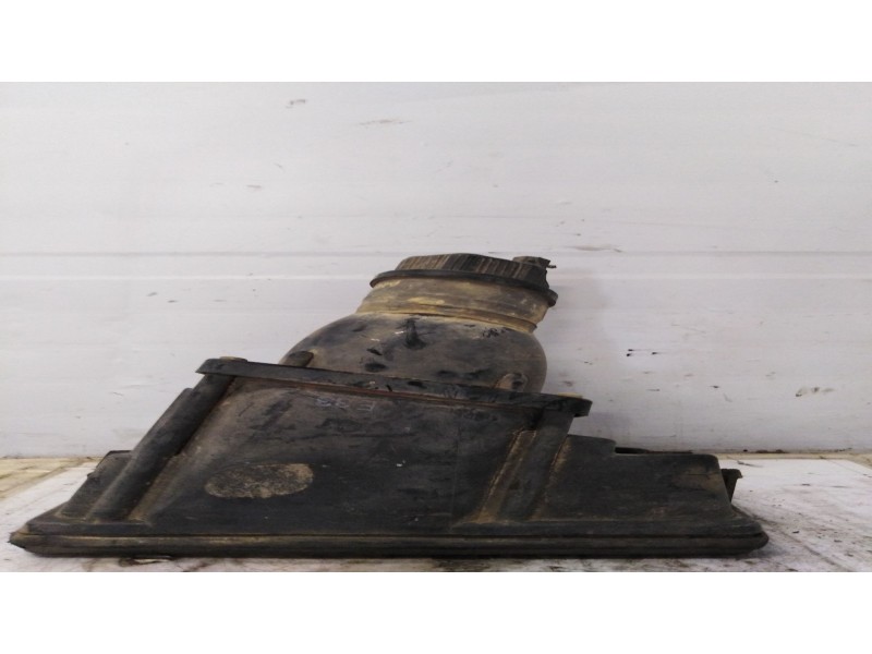 Recambio de faro antiniebla izquierdo para bmw serie 5 berlina (e34)    |   0.88 - ... | 1988 referencia OEM IAM 1379105 132663-