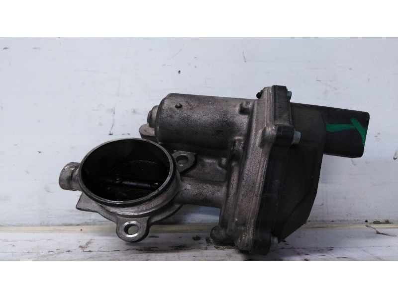 Recambio de caja mariposa para seat leon st (5f8) 1.6 tdi   |   0.13 - ... | 2013 | 105 cv / 77 kw referencia OEM IAM 04L131501C