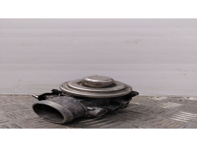 Recambio de valvula egr para seat leon (1m1) 1.9 tdi   |   0.99 - ... | 1999 | 90 cv / 66 kw referencia OEM IAM 038129637 038131