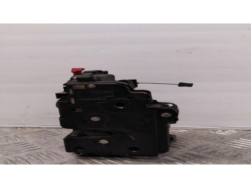 Recambio de cerradura puerta trasera derecha para volkswagen touran (1t1)    |   0.03 - 0.06 | 2003 - 2006 referencia OEM IAM 7L