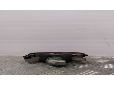 Recambio de piloto trasero central antinieblas para peugeot 206 berlina 1.1   |   0.98 - ... | 1998 | 60 cv / 44 kw referencia O 2