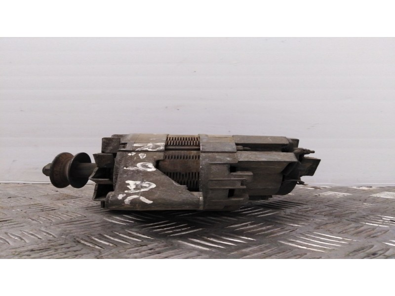 Recambio de alternador para renault 18 1.6   |   0.78 - ... | 1978 | 125 cv / 92 kw referencia OEM IAM 5160450  