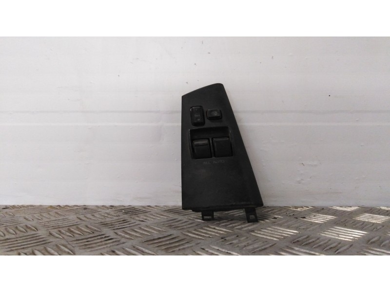 Recambio de mando elevalunas delantero izquierdo para toyota corolla (e12)    |   0.02 - 0.07 | 2002 - 2007 referencia OEM IAM  