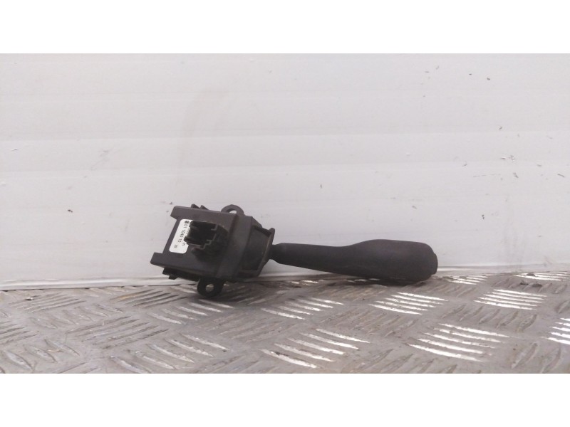 Recambio de mando intermitentes para bmw serie 3 berlina (e46) 320d   |   04.98 - 12.01 | 1998 - 2001 | 136 cv / 100 kw referenc