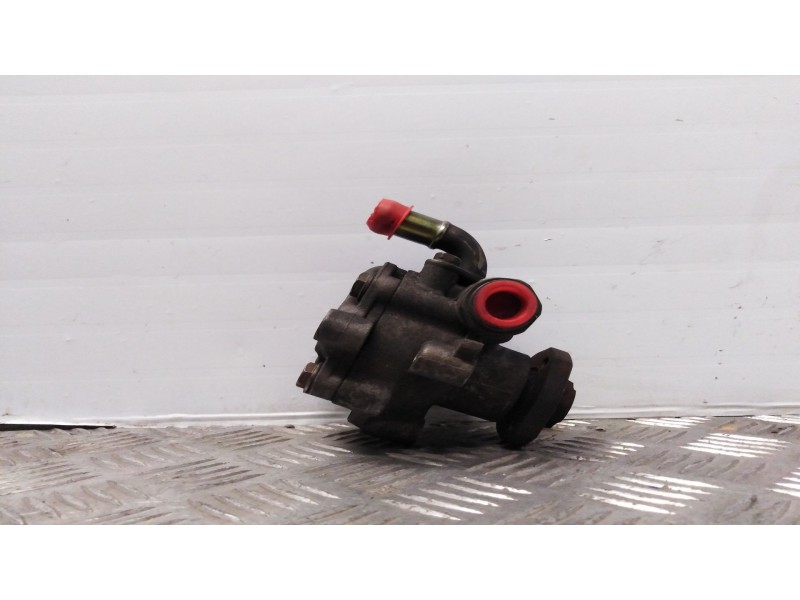 Recambio de bomba servodireccion para seat leon (1m1) 1.9 tdi   |   0.99 - ... | 1999 | 110 cv / 81 kw referencia OEM IAM  KYB 