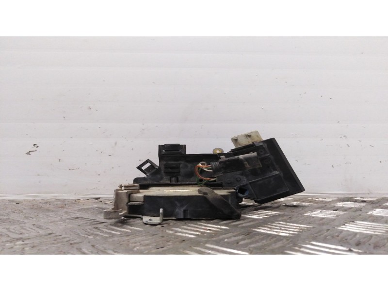 Recambio de cerradura puerta delantera izquierda para bmw serie 5 berlina (e39)    |   0.95 - 0.03 | 1995 - 2003 referencia OEM 