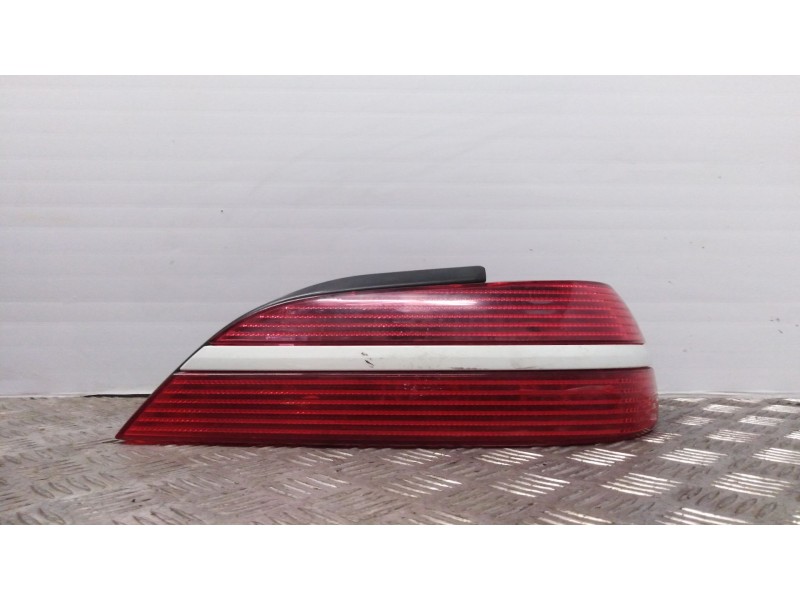 Recambio de piloto trasero derecho para peugeot 406 berlina (s1/s2) 2.0 hdi   |   ... | 0 - 2005 | 109 cv / 80 kw referencia OEM