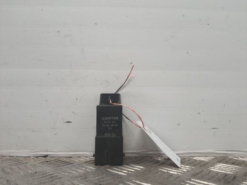 Recambio de caja precalentamiento para peugeot 407 st confort   |   05.04 - 12.07 | 2004 - 2007 | 136 cv / 100 kw referencia OEM